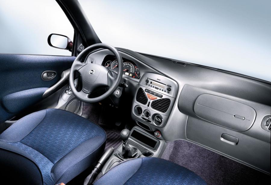  Fiat Palio WE 2002 года  (фото 3 из 4)